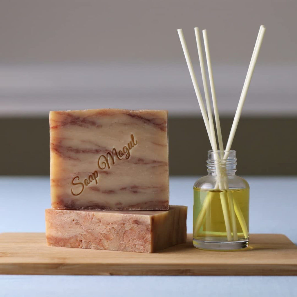 All Natural Bar Soap for Men with Zero Grit, Cedar Citrus, Organic Coconut Oil, for Dry and Skin Face, Dry Hands. Gifts for Your Husband, Dad, Brother, Boyfriend, 4.7Oz